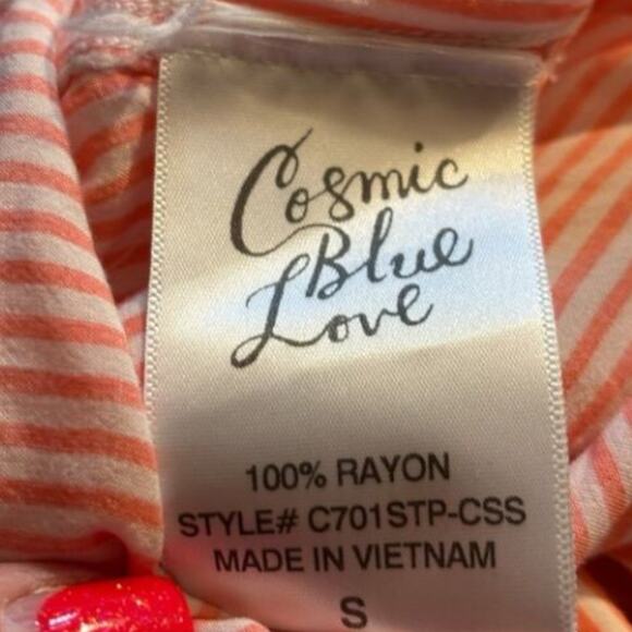 Cosmic Blue Love Ava Button Down Top Size Small - Picture 6 of 6